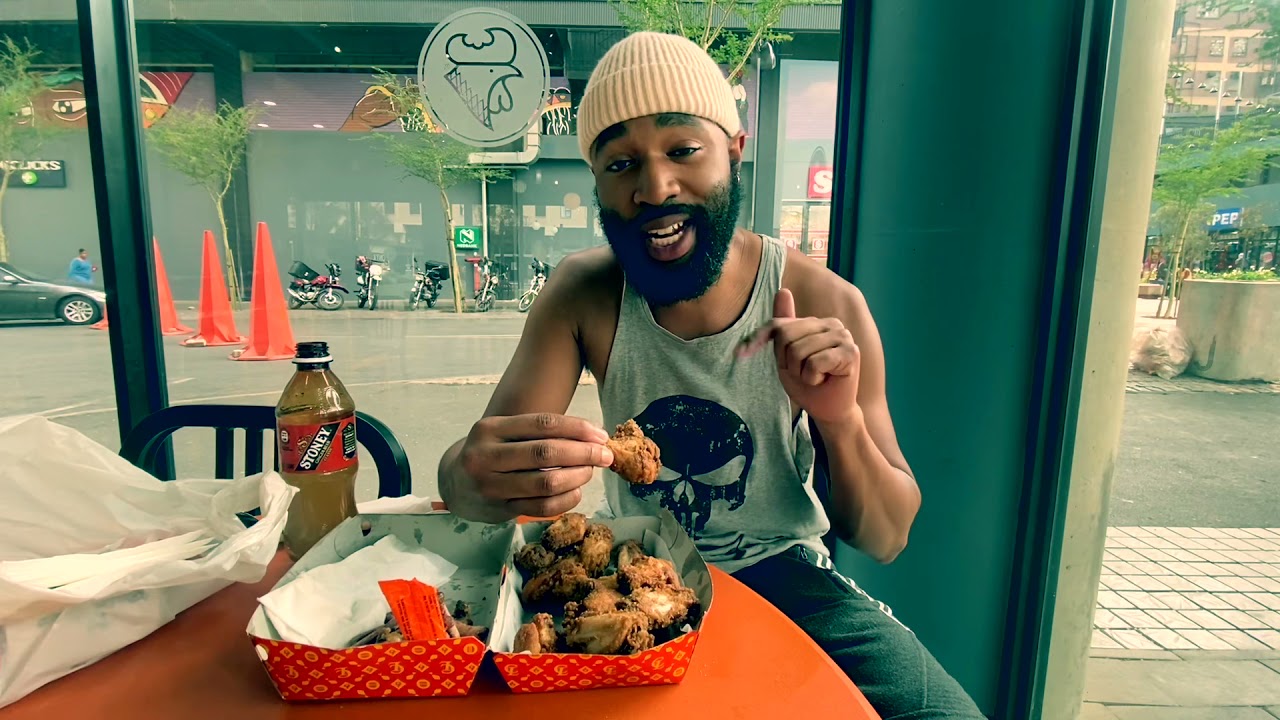 Why I moved from America to South Africa….so I could eat Chicken Licken 🐓🔥🔥🔥 | Niknak Clip