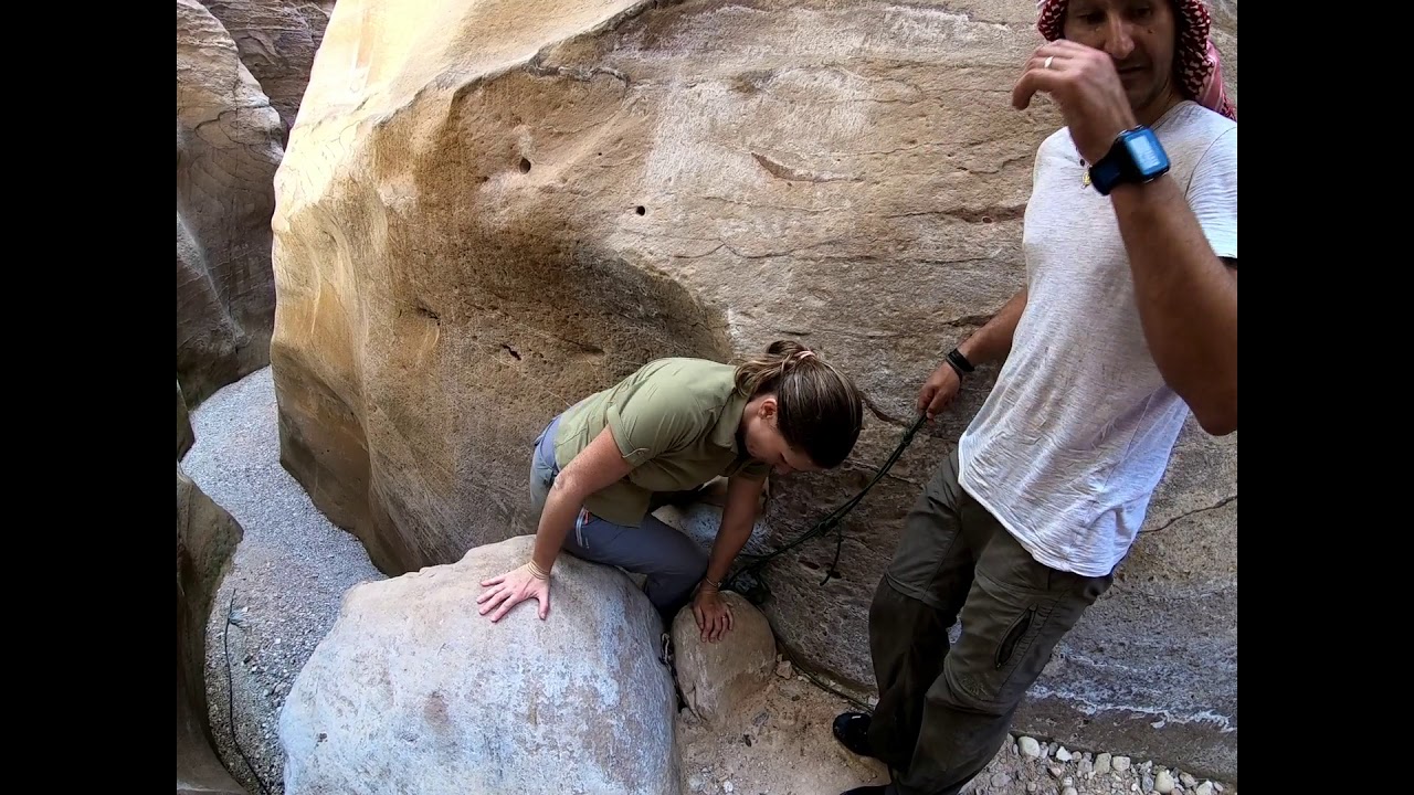 Discover Wadi Ghuweir with #familyinjordan
