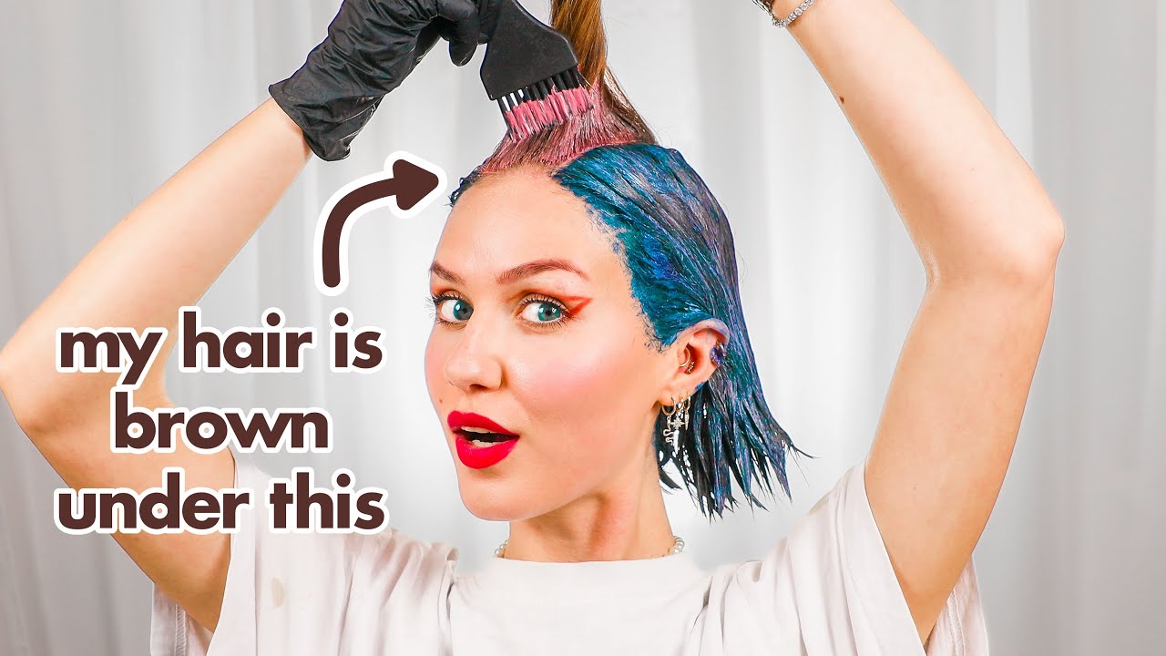 Красить волосы в два разных цвета и наблюдать, как они НЕ ЛАГАЮТСЯ