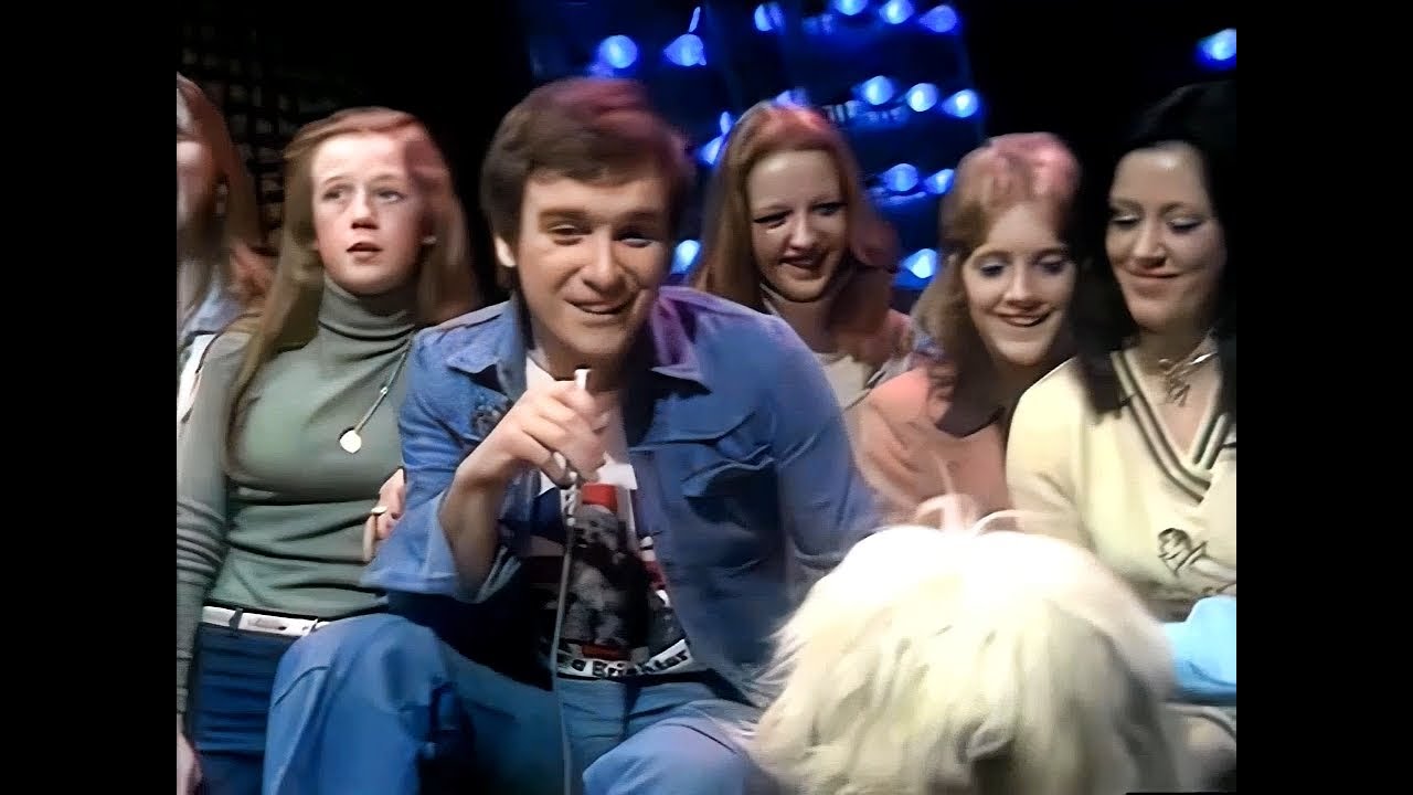 Peter Shelley – Love Me, Love My Dog (1974) - Top of the Pops 10th April 1975 - stereo
