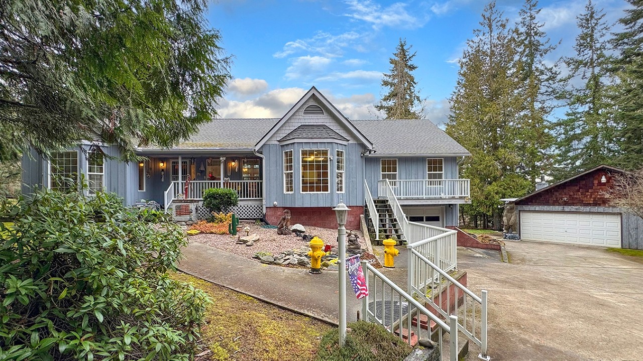 202 W Emerald Forest Lane, Sequim, WA  $810,000