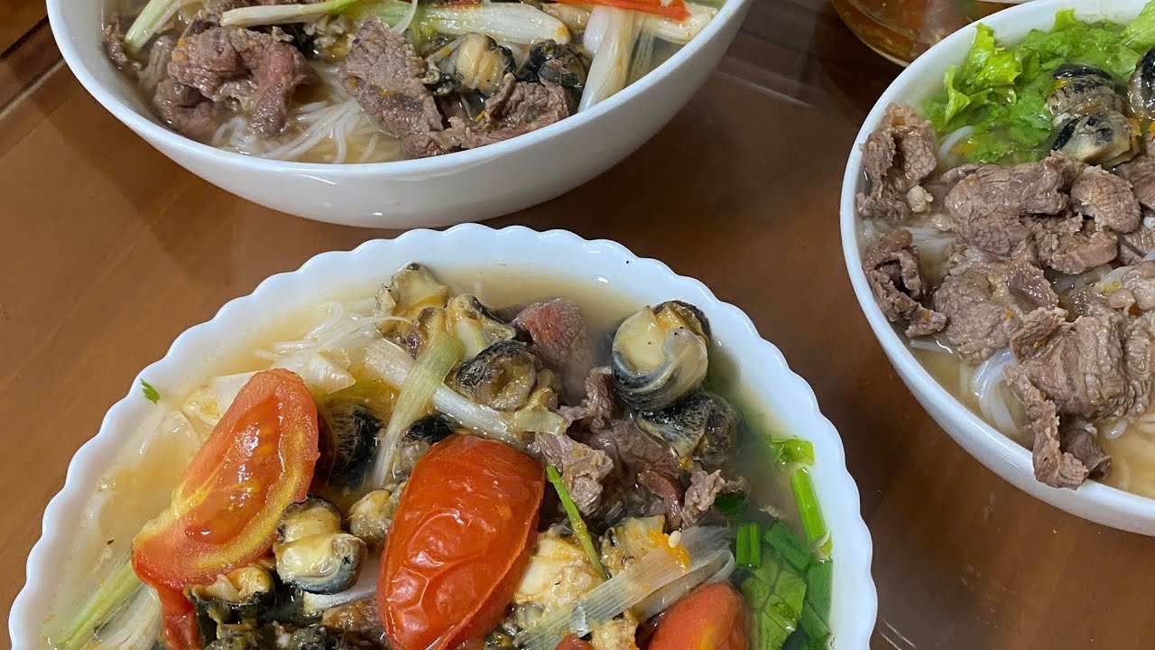 Bún ốc cho bữa trưa của nhà Giang 2