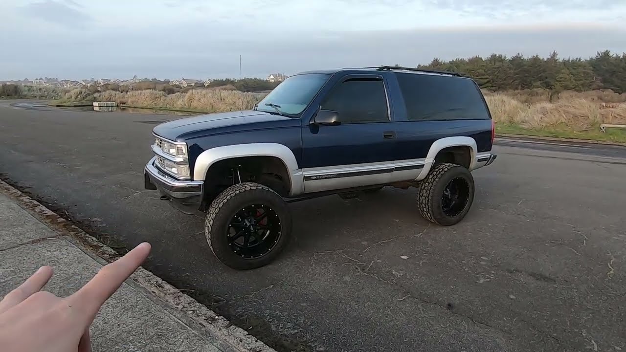 Project 97 2 Door Tahoe Update #12 -  New 6 Inch BDS Lift With 35x12.50x20's on 20x12 Moto Metals! 😱