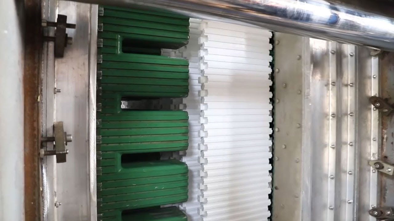 EPS ICF shape molding machine to produce insulated concrete form blocks