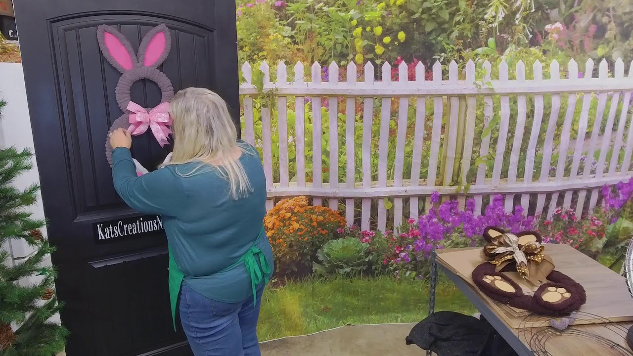 How to Make a Spring Chenille Yarn Bunny Wreath Making Tutorial