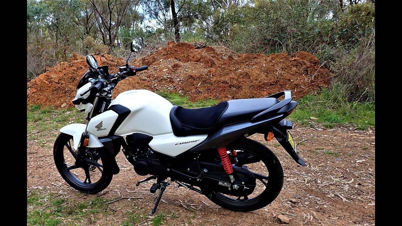 Honda CB125F 2023 года против Honda CB125E