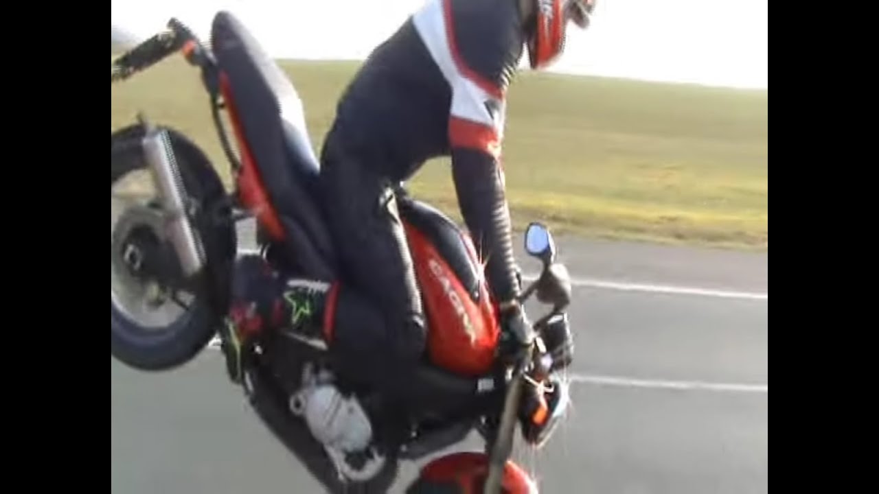 🏍 Cagiva Raptor 125  wheelie and stoppie 🛠