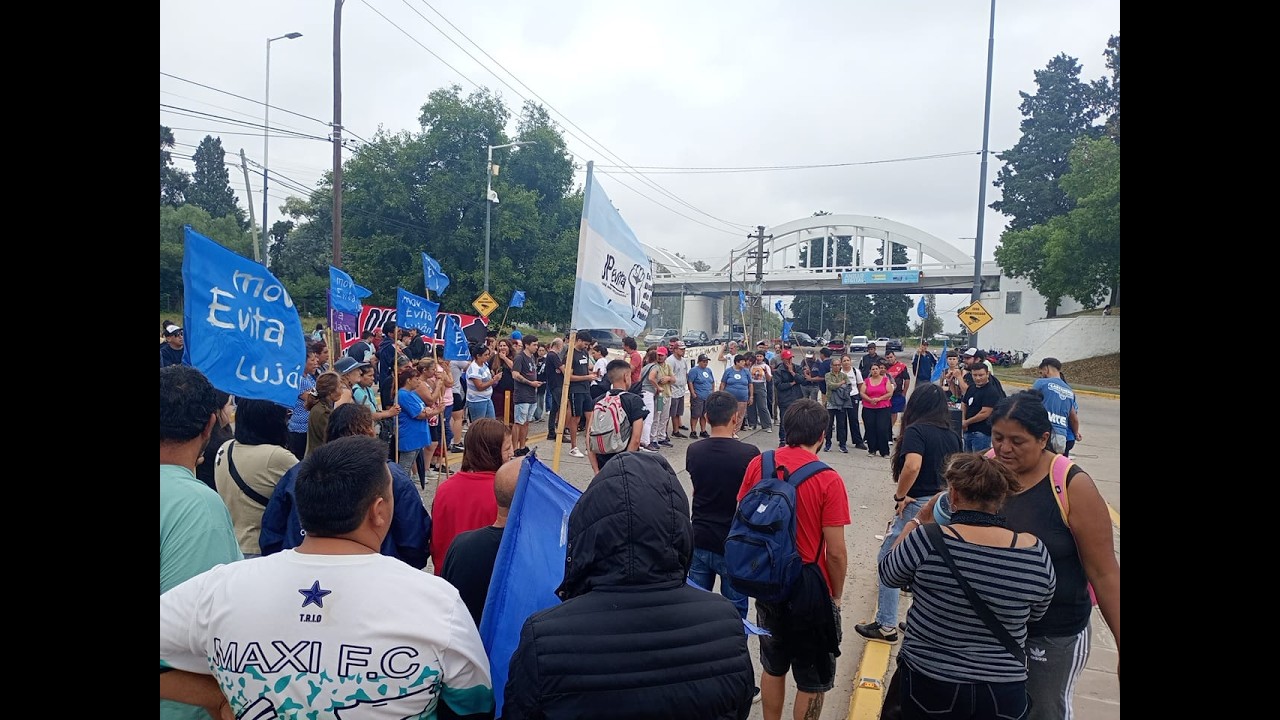 Paro activo de la UTEP en Luján