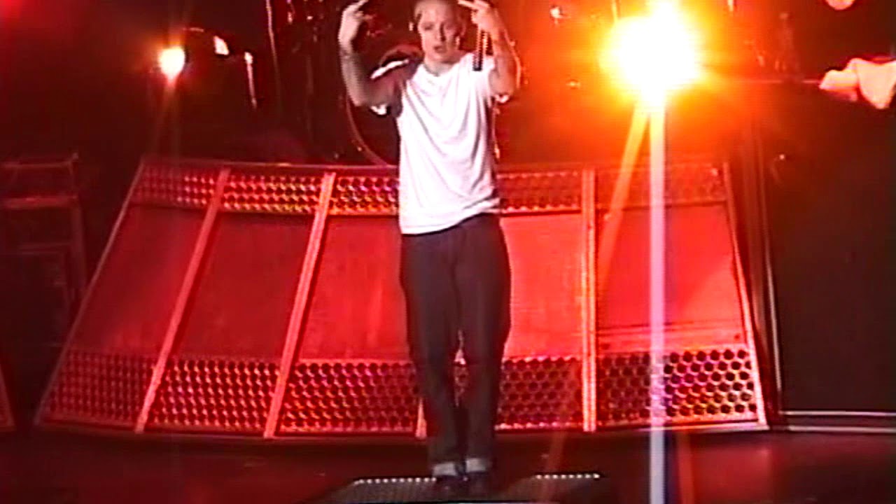 Linkin Park - Step Up  (Live from Toronto, Ontario 2001)