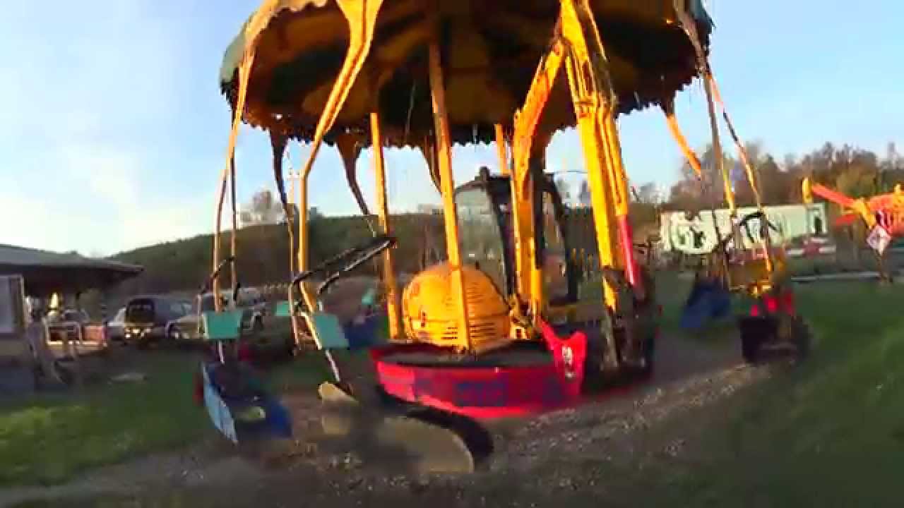 DIGGERLAND - one more ride before the gates close