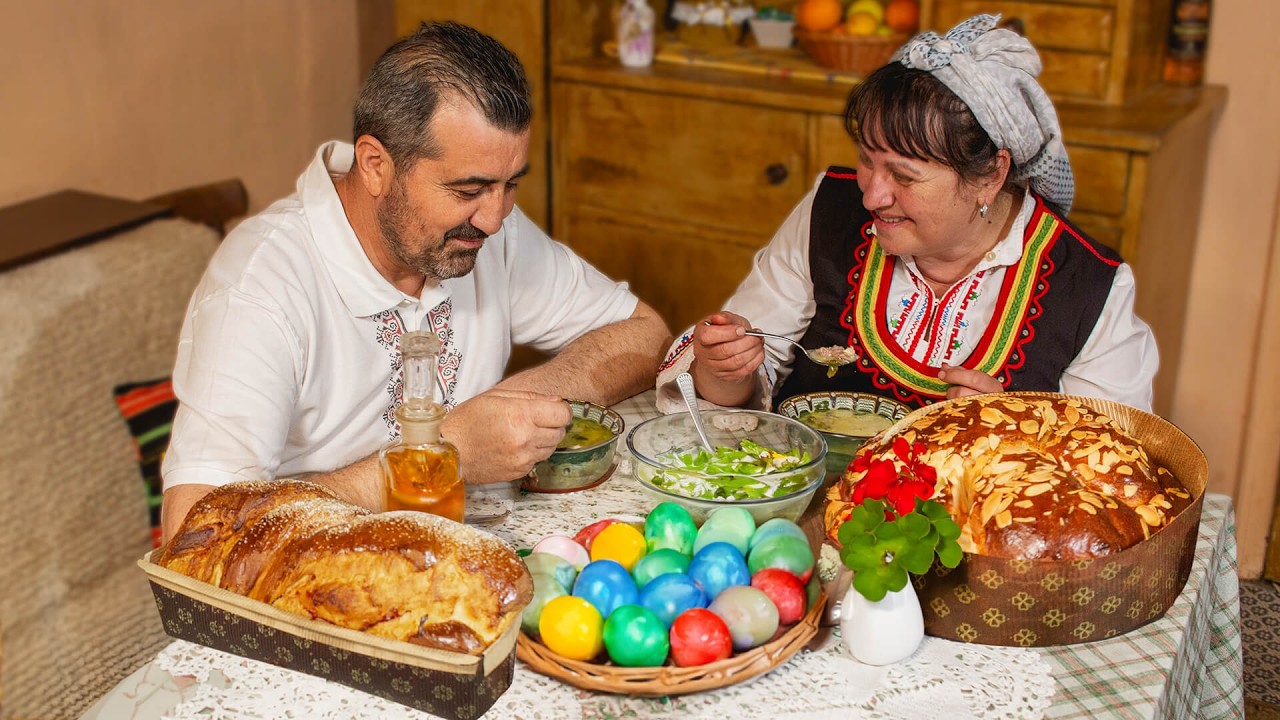 Authentic Easter Recipes | Lamb Soup, Easter Breads & Delicious Kozunak Cake
