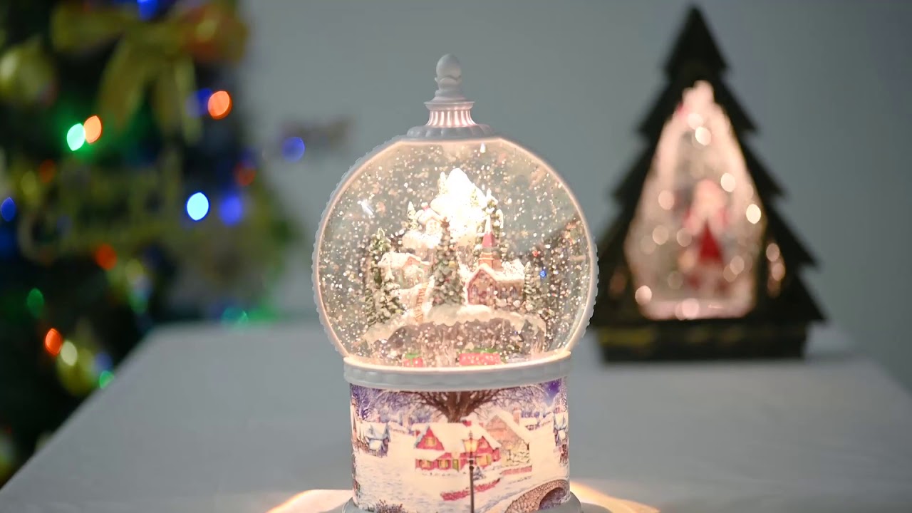 Christmas Snow Globes, 2020 water spinning snow globe, Led glitter Xmas snow globe