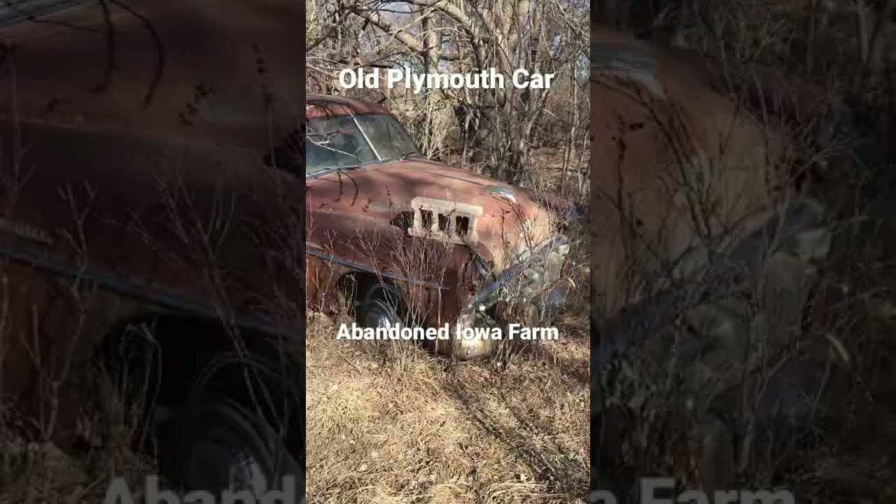 Old Plymouth car at an abandoned Iowa farm - what year and model is it? 