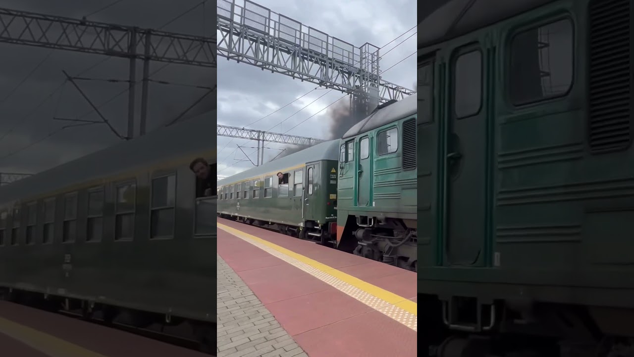 ST44 1228 odjeżdża z Turkolem na Hel #pociąg #gdynia #turkol #nas