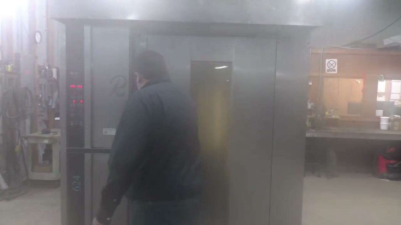 Revent Gas Double Rack Oven, Model: 624 G DG, Running.