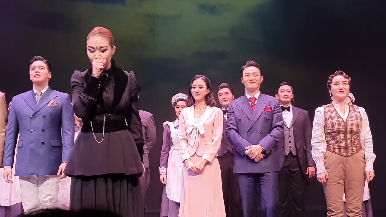 22년2월19일 19시 뮤지컬 레베카 커튼콜 (22.02.19 옥주현 이장우 박지연 이창용 김지선 김경선 변희상 김용수)