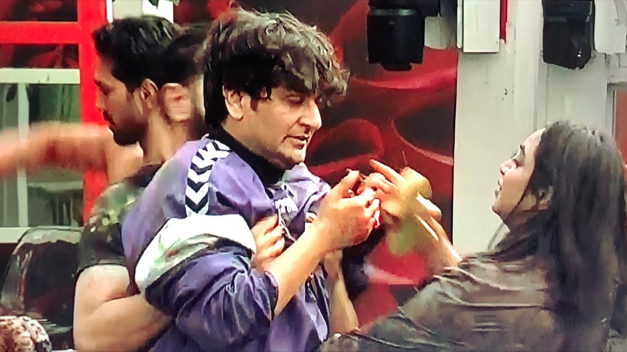 Bigg Boss 14 9DEC Review Nomination Task: Eijaz vs Rubina, Kashmira होगी बेघर! Arshi vs Vikas