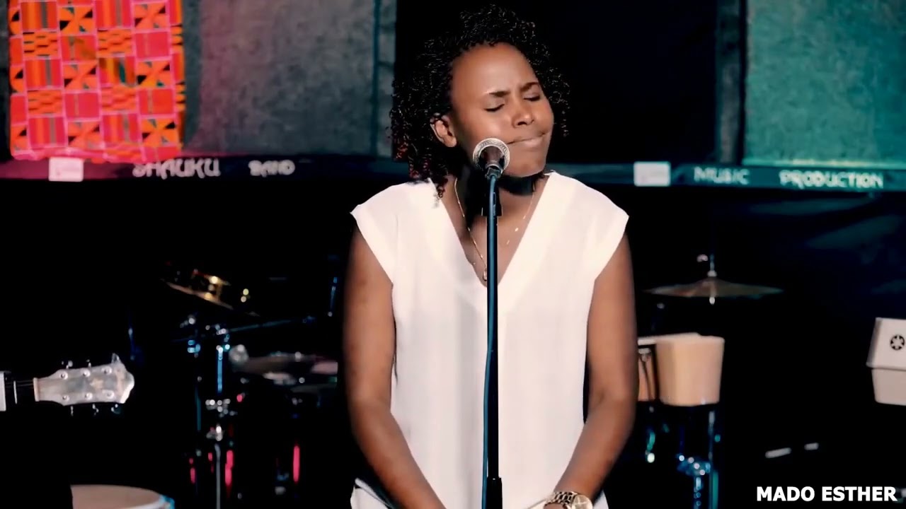 Uniongoze Yesu - (Very Powerful Worship) -   By Esther Mado