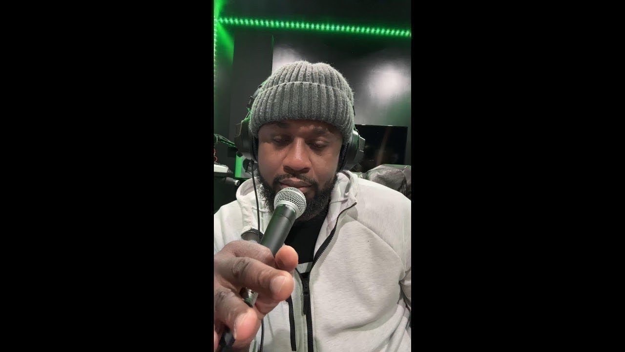 Live streaming of Shola Iyiola