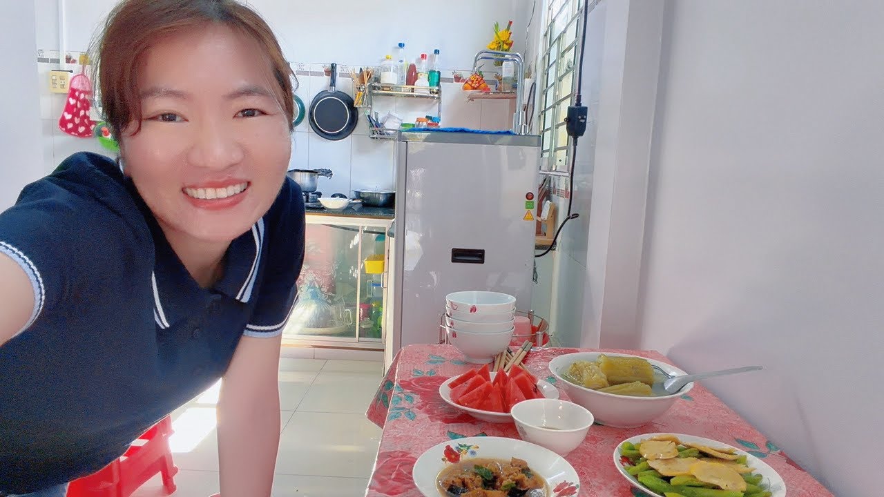 Năm nay không có 30, 29 Tết Hai Mẹ con tất bật chuẩn bị mâm cơm Rước Ông Bà