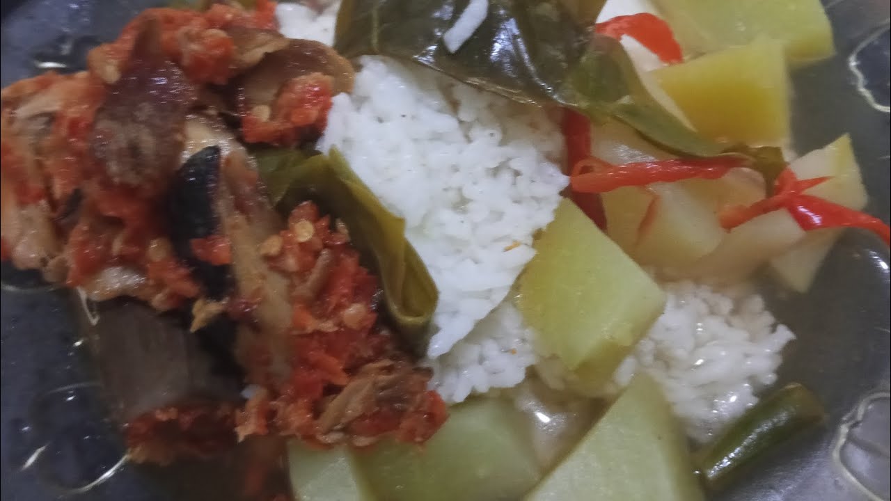 Makan Enak dulu guyzzzz #sayurasem #balado #videoyoutube 