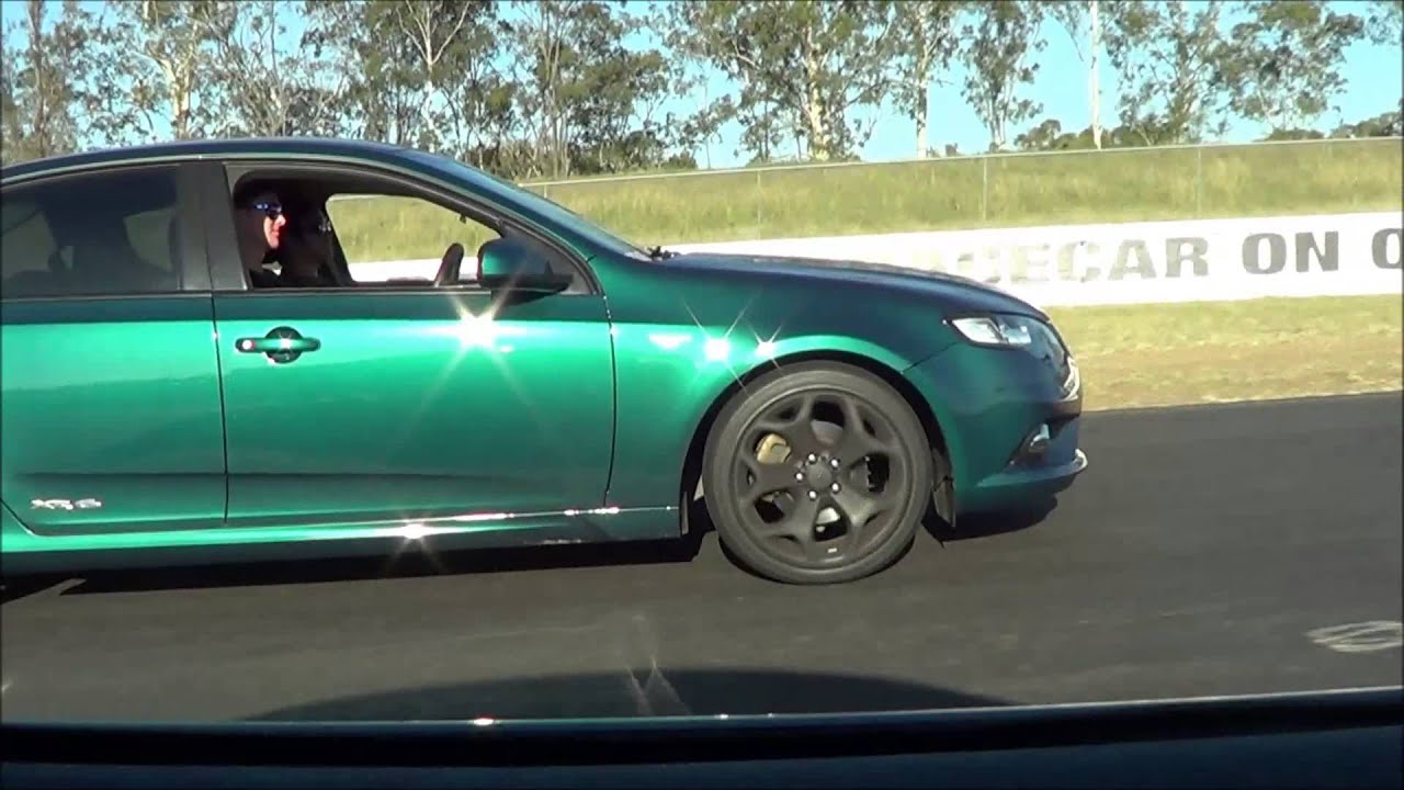 UNS781 BF F6 Typhoon downshift C&C 19-1-2014 queensland raceway