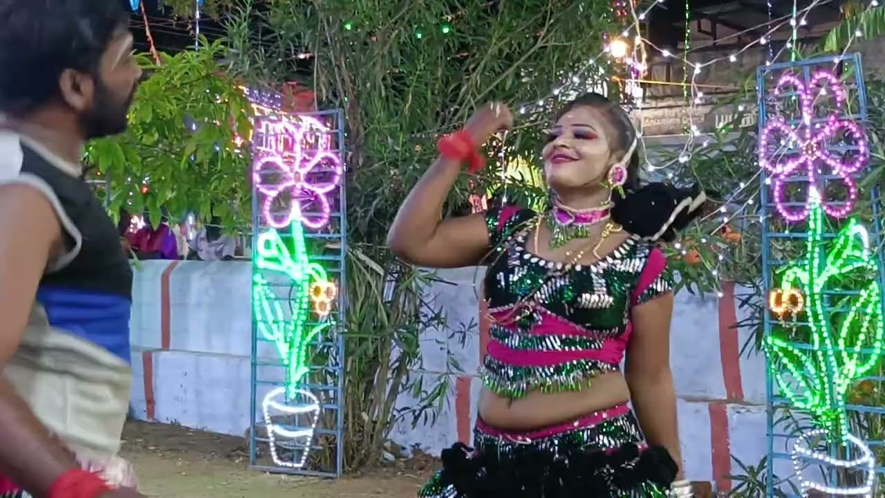 மன்மதன் வந்தான் தேரோடு துலுக்கப்பட்டியில் நடைபெற்ற நெல்லை புஷ்பராஜ் பிரியா காமெடி கரகாட்டம்