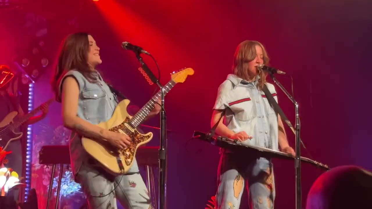 Larkin Poe - Bolt Cutters & The Family Name