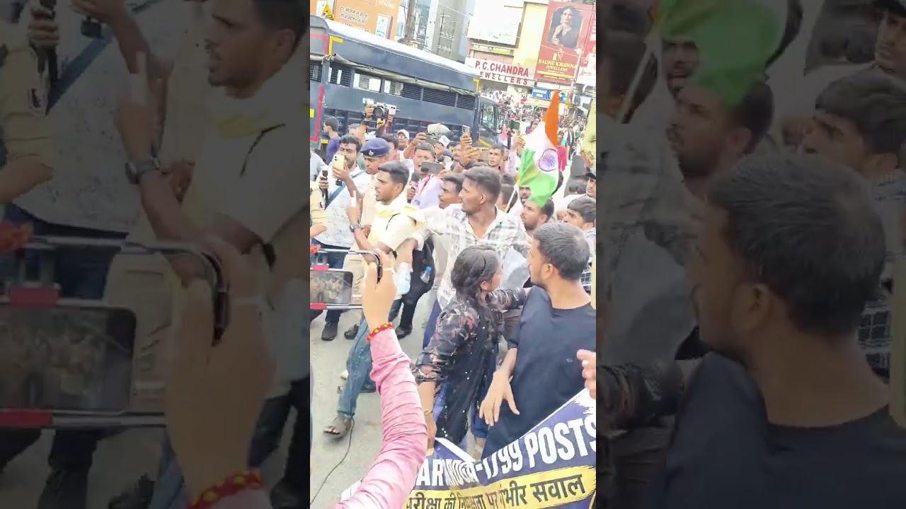 Patna students protest me Dosti ki mishal #patnanews #friendship #studentprotest #shorts