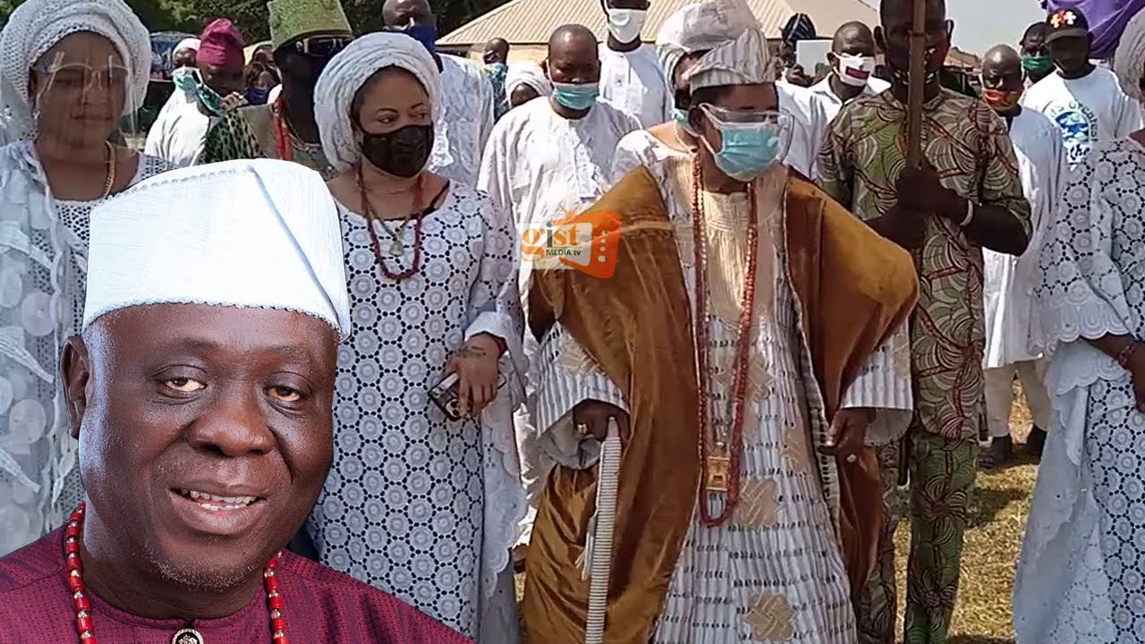 AJOBIEWE PRAISES ALAAFIN OF OYO LIKE NEVER BEFORE AT HIS 50 YEARS CORONATION CELEBRATION