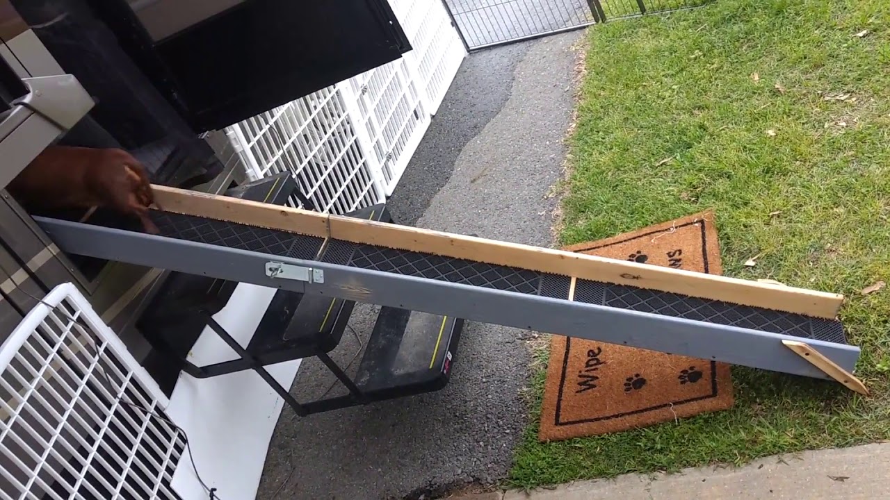 DOG RAMP TO GET INTO AND OUT OF CAMPER