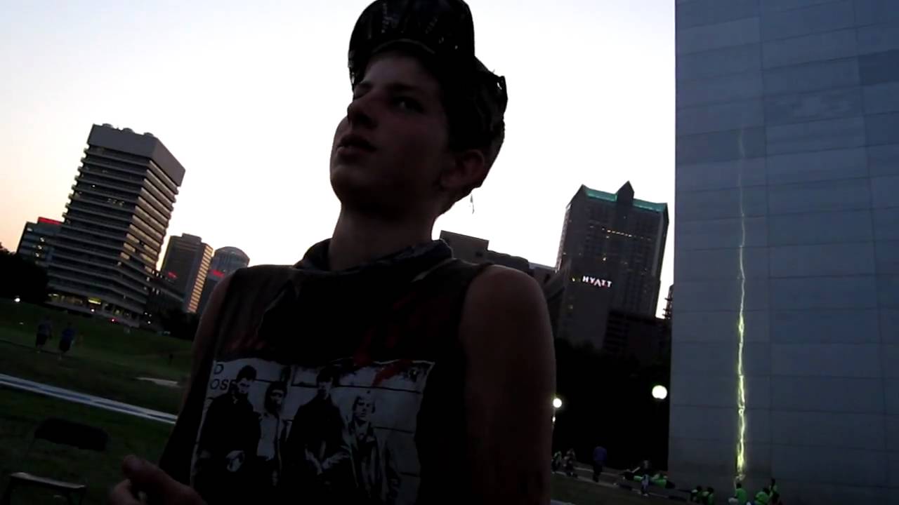 The Traveler (1 of 3): homeless and going from Oregon to Florida