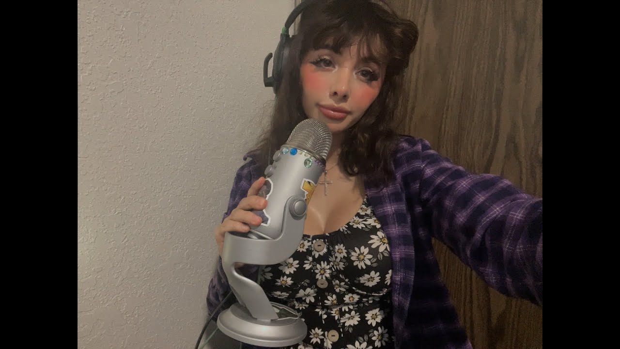 ASMR | On Facetime w/ you (Lots of whispering/ real-life storytelling)