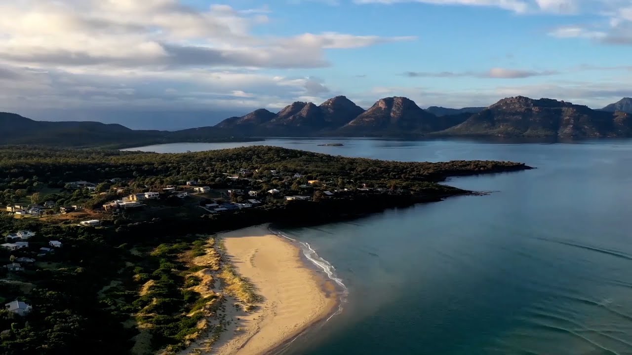 The Freycinet Coastal Retreat