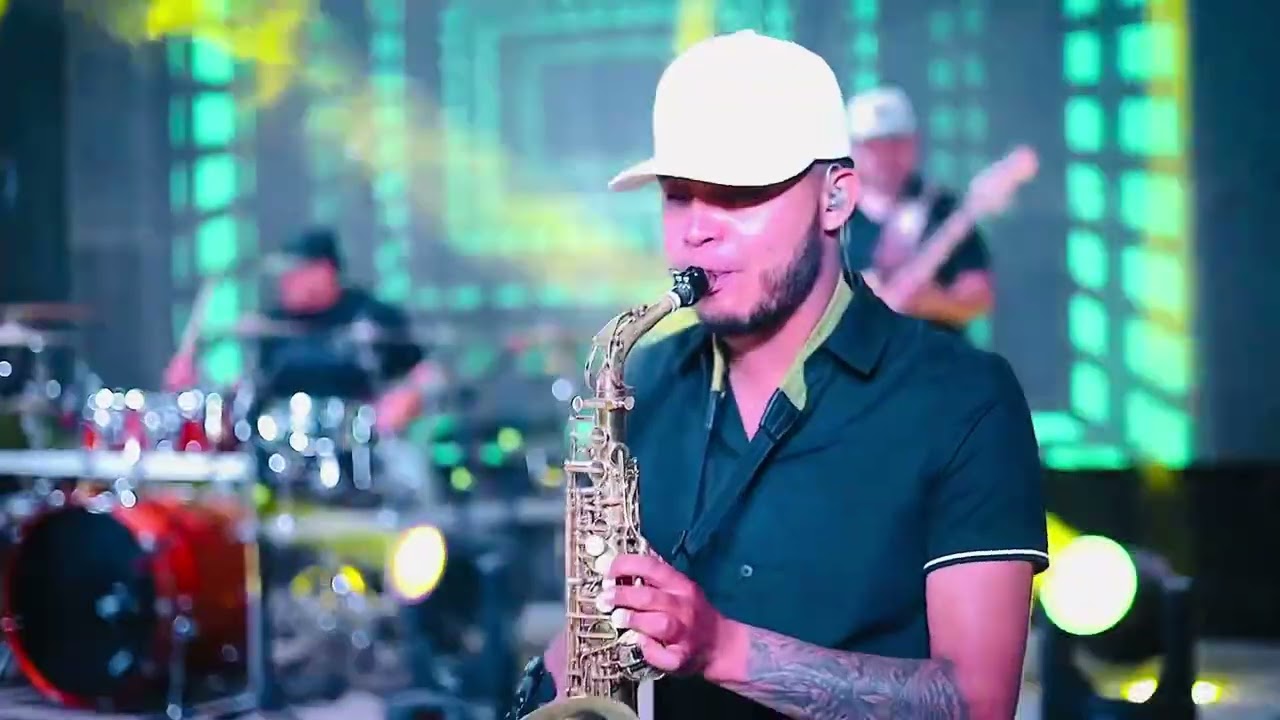 La Tetona- Conjunto Tempestad