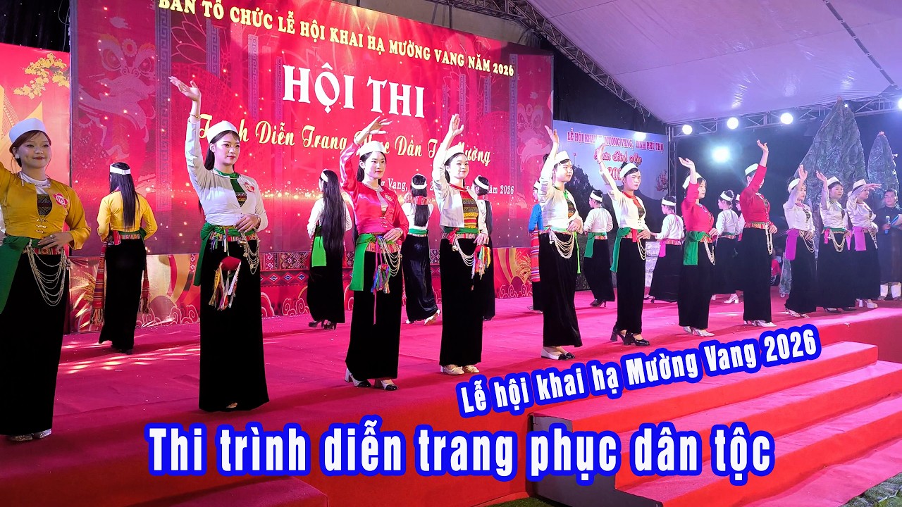 Thi trình diễn trang phục dân tộc tại Lễ hội khai hạ Mường Vang năm 2026