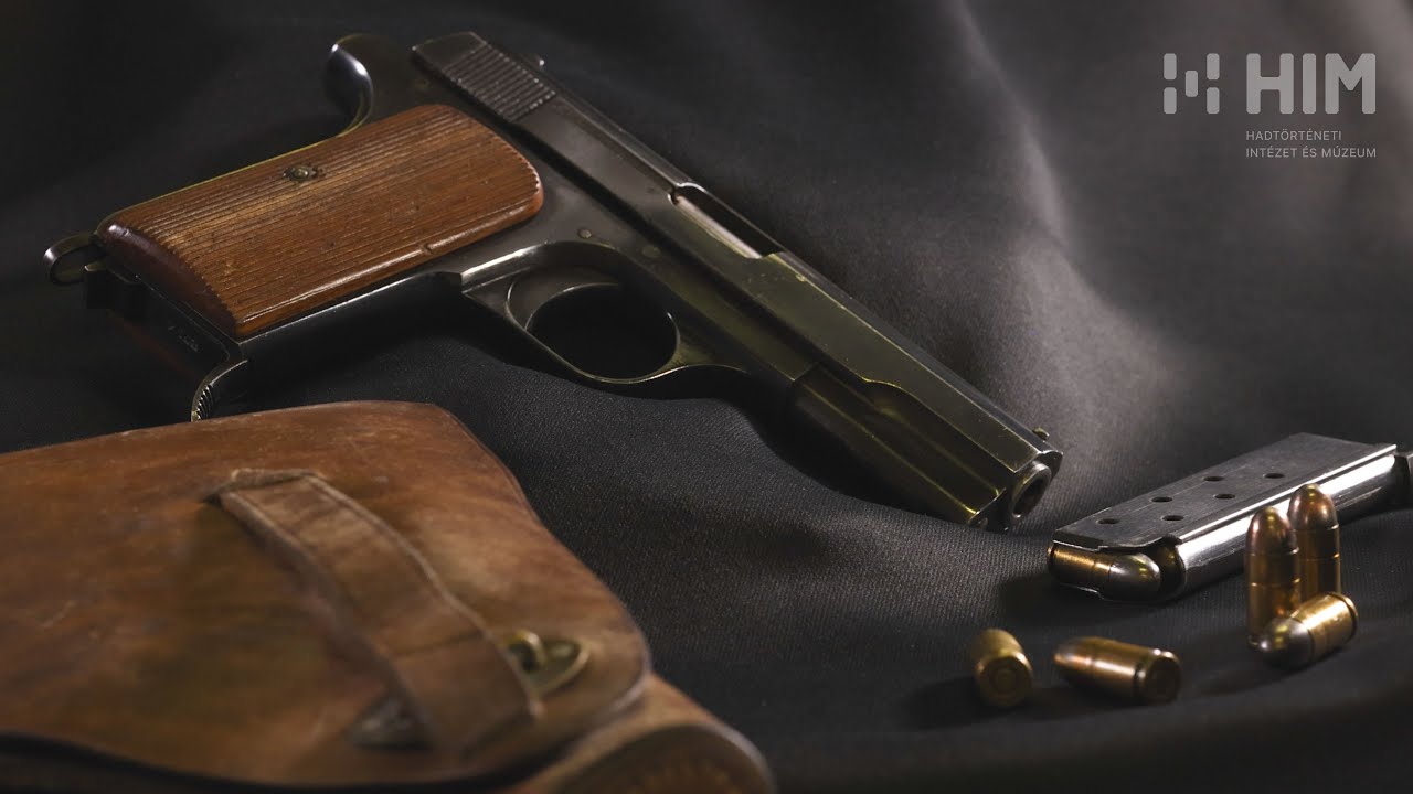 Hadi Mustra - magyar 1937 M 9 mm-es öntöltő pisztoly