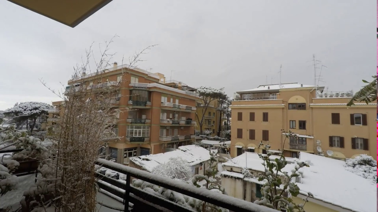 TIMELAPSE  - Una giornata di neve a Roma  - 26 febbraio 2018