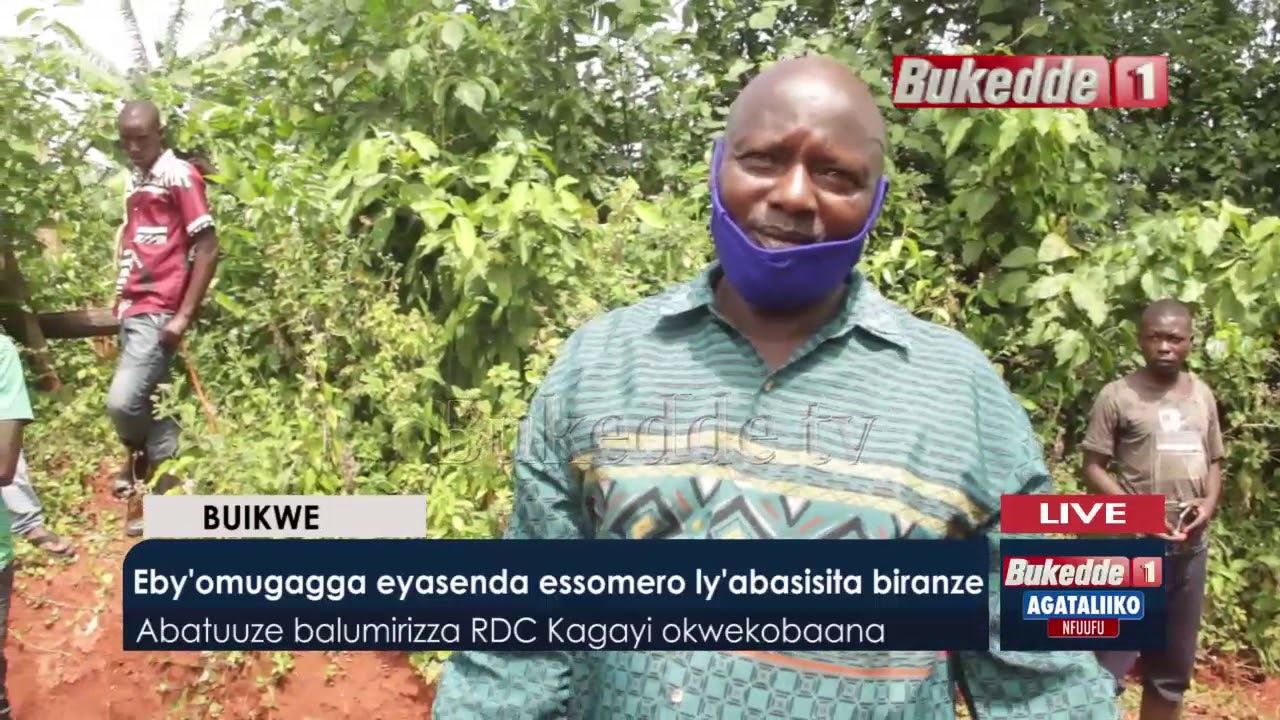 Agataliikonfuufu:   Eby'omugagga eyasenda essomero ly'Abasisita biranze.