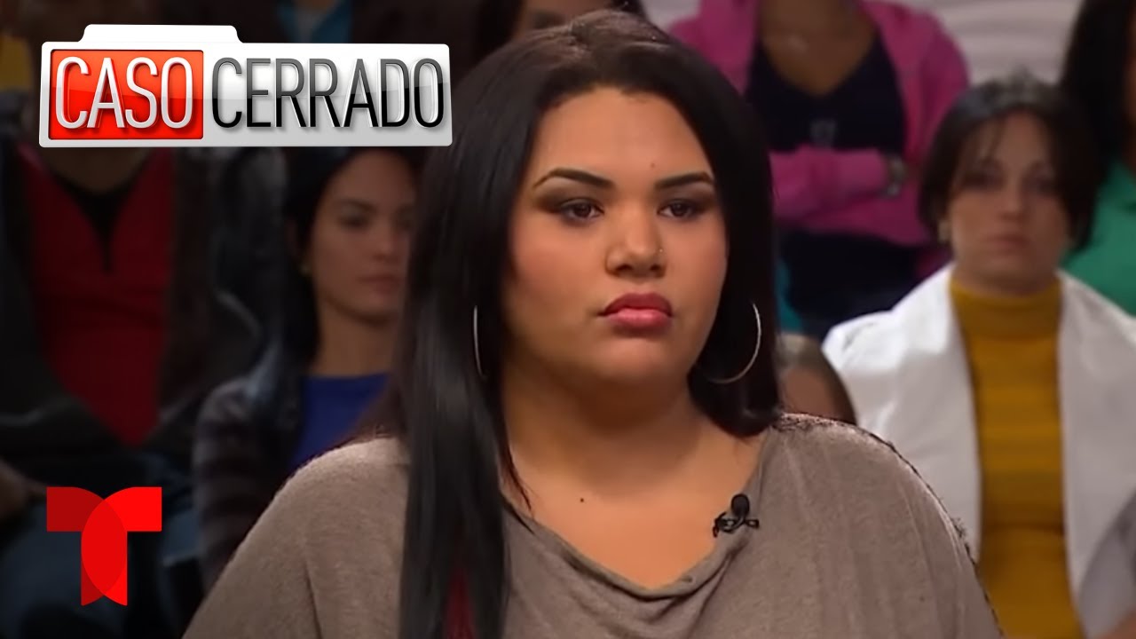 ¡Ataca a su propia madre con un cuchillo! 🔪⚠️👧🏻 | Caso Cerrado Capítulo Completo