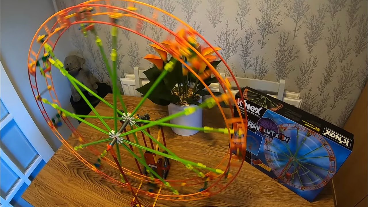 Funfair K'Nex Revolution Ferris Wheel Build and Play ..