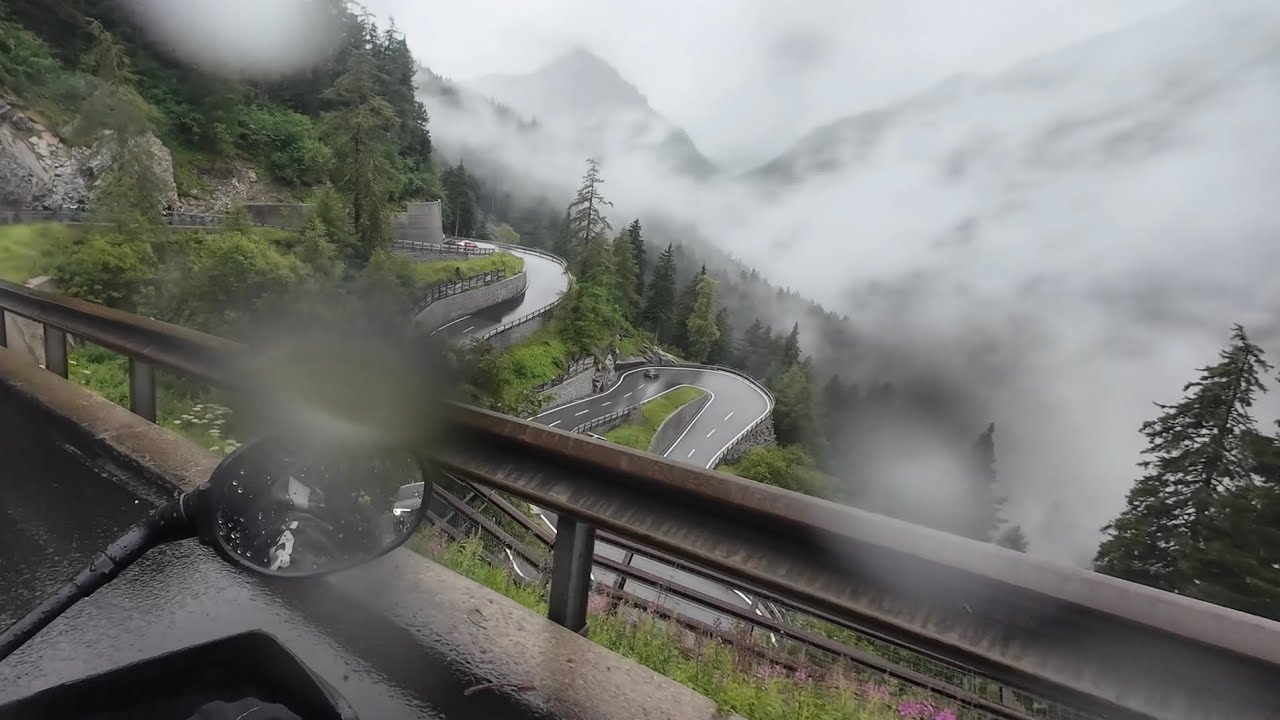 Motorradtour: Maloja-Pass (CH) (1815m)