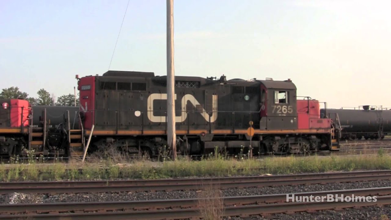 GP9RM and Slug Beltpack Operation - Sarnia [HD]