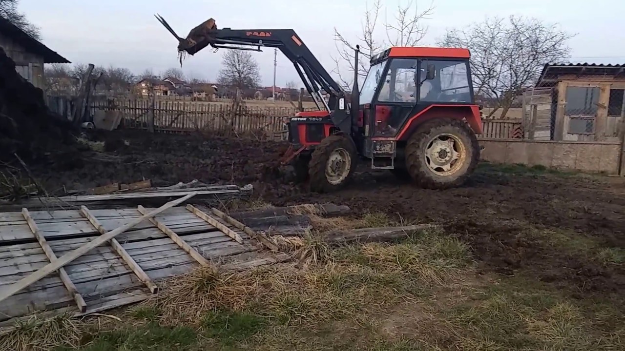 Zetor 3340 i Zetor 3511 utovarivanje gnoja