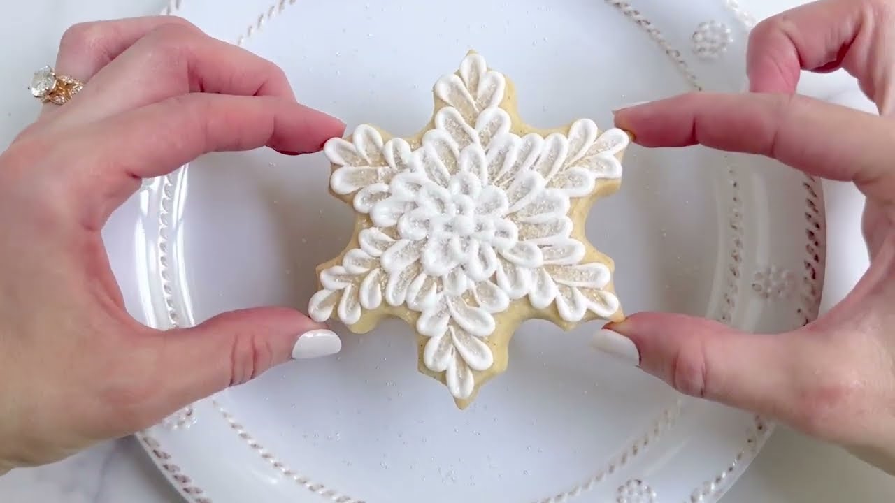 Beginner Tutorial: Brush Embroidery Snowflake Cookies