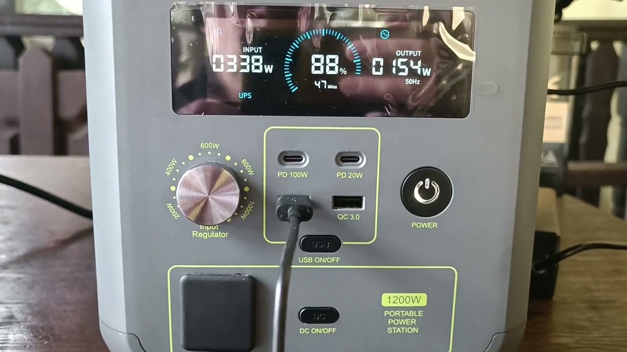Pezal 700 vs fossibot F1200