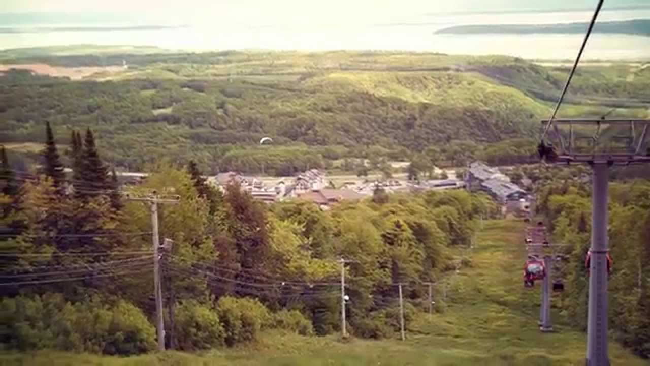 Mont-Sainte-Anne et Côte-de-Beaupré: un air de famille!