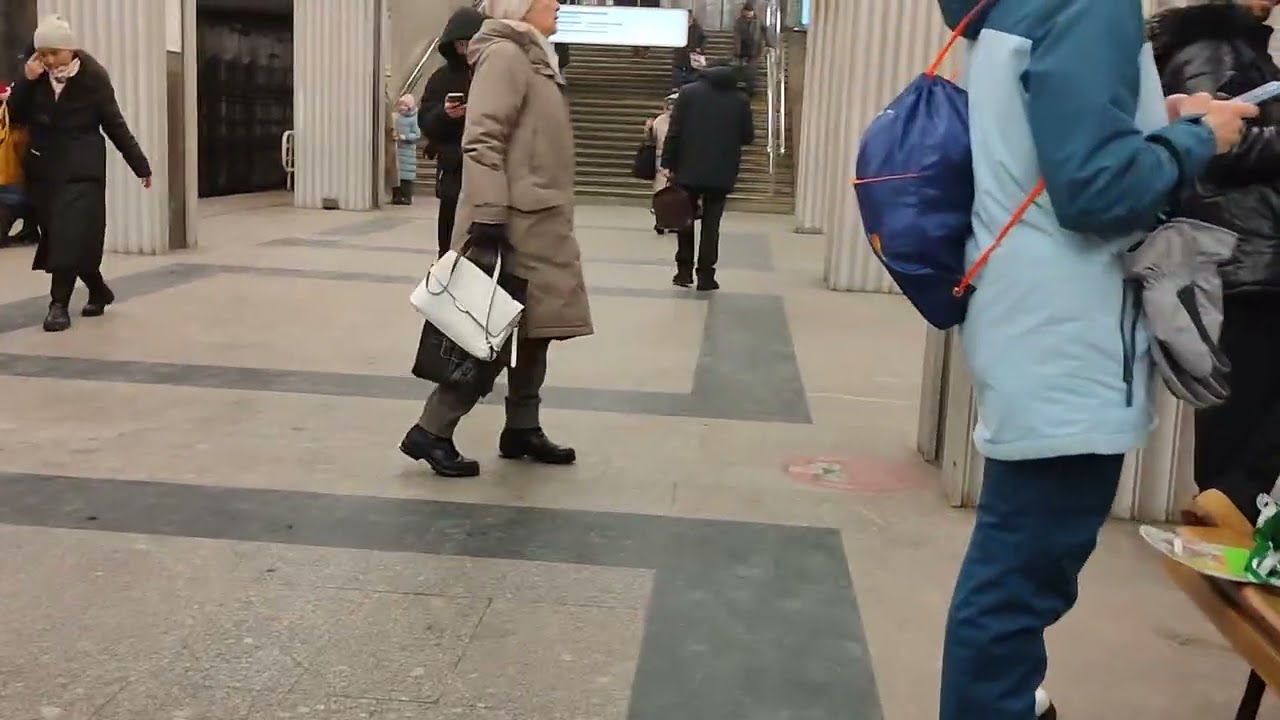 Станция метро в Москве Нагорная