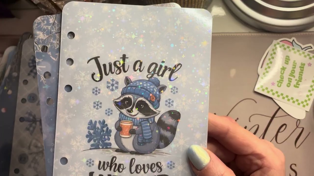 ❄️Happy Mail❄️  🎀 Monthly Savings Challenge 🎀 