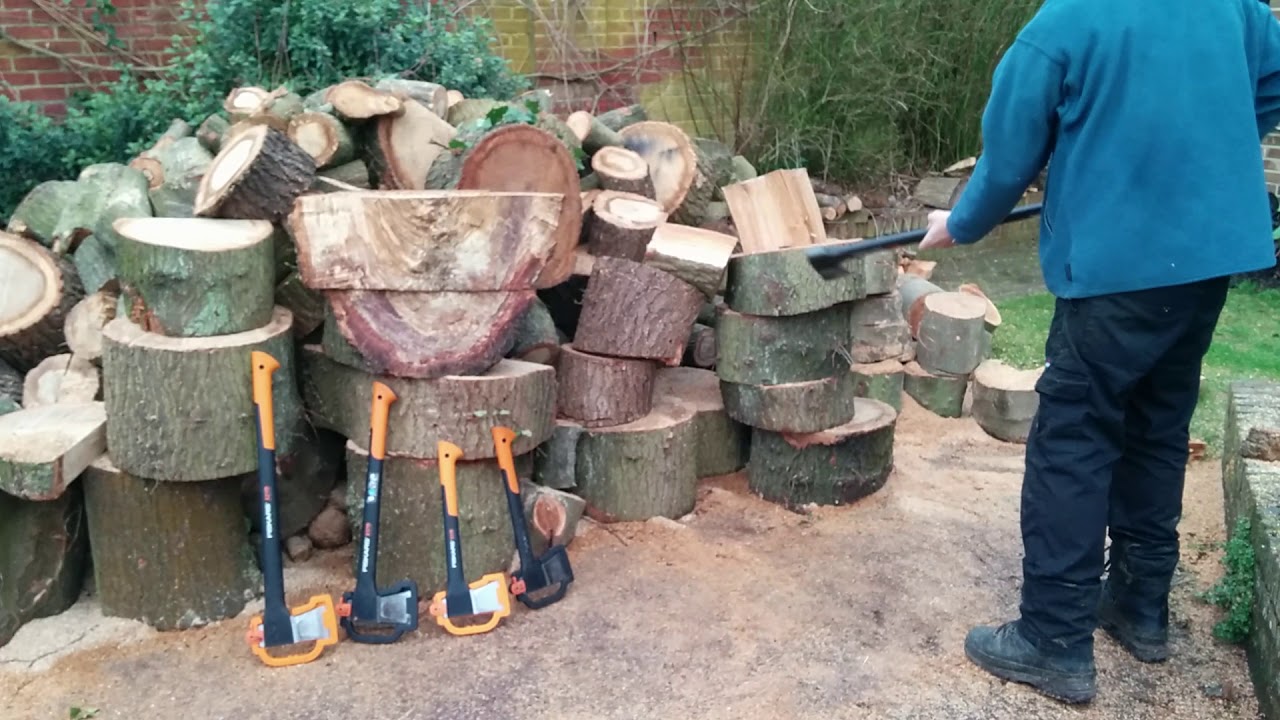 Fiskars Axe X10 X11 X17 X21 X27 Versus Green English Oak part 2